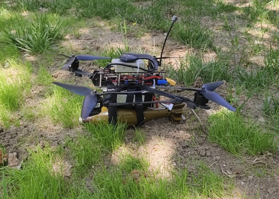 Drone de carreras de velocidad de 10 pulgadas FPV, Quadcopter 8 km de alcance con mortero de 82 mm o cabeza de cohete RPG